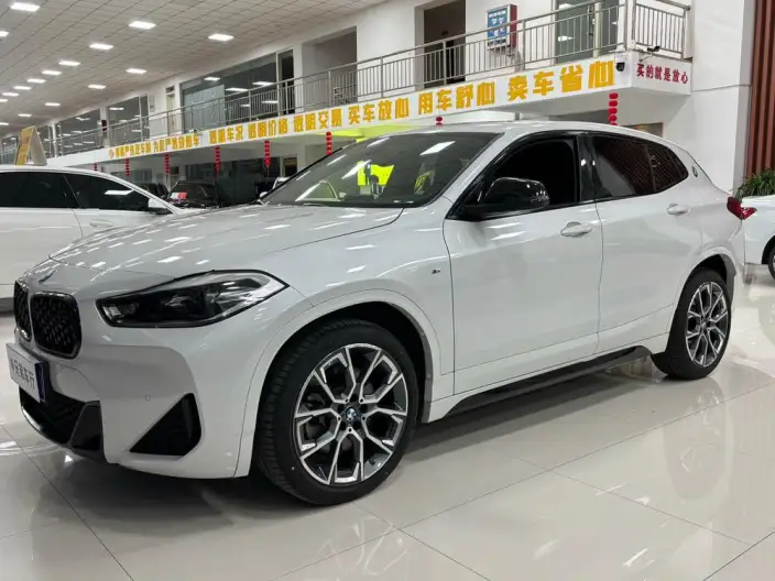 BMW X2 2022 Model sDrive25i Night Edition Edition – фото 1