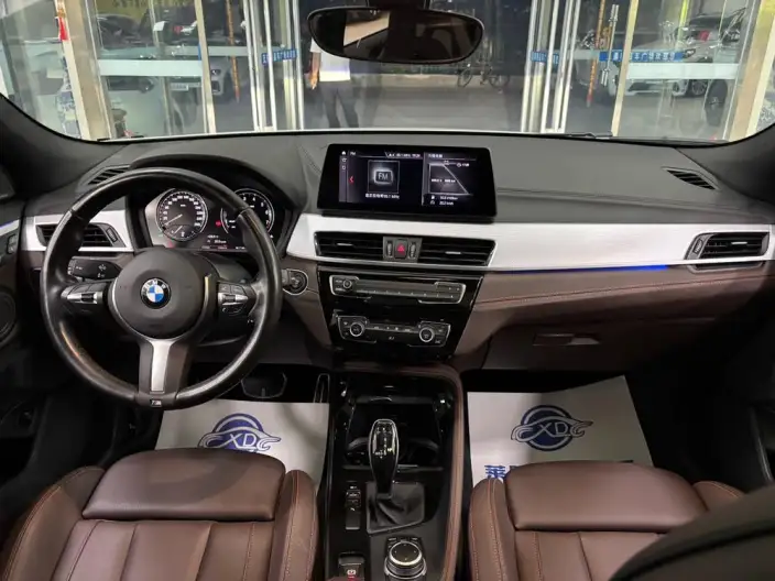 BMW X2 2022 Model sDrive25i Night Edition Edition – фото 5