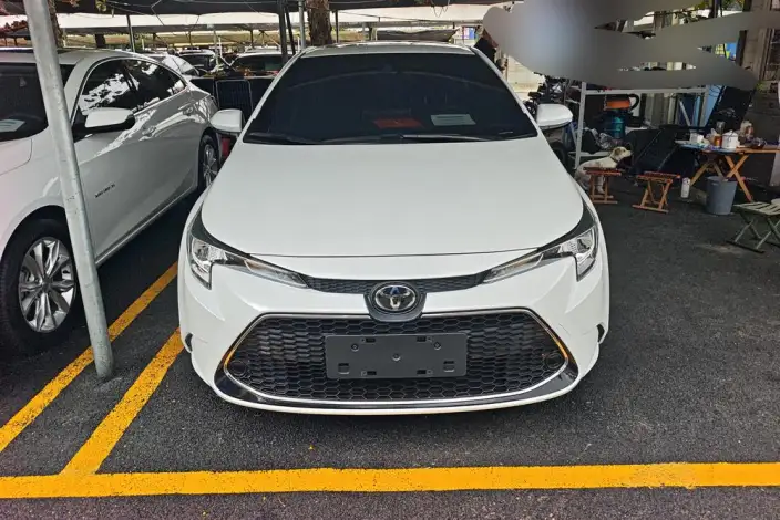 Toyota Levin 2021 Model 185T CVT Deluxe Edition – фото 2