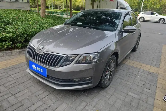 Skoda Octavia 2021 Model 1.5L Automatic Comfort Edition