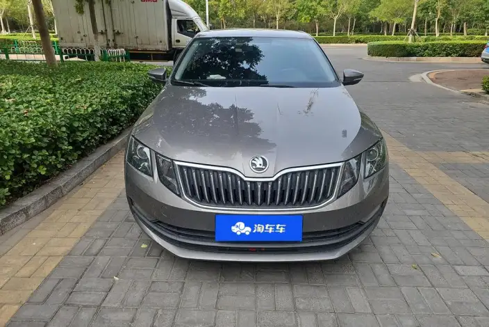 Skoda Octavia 2021 Model 1.5L Automatic Comfort Edition