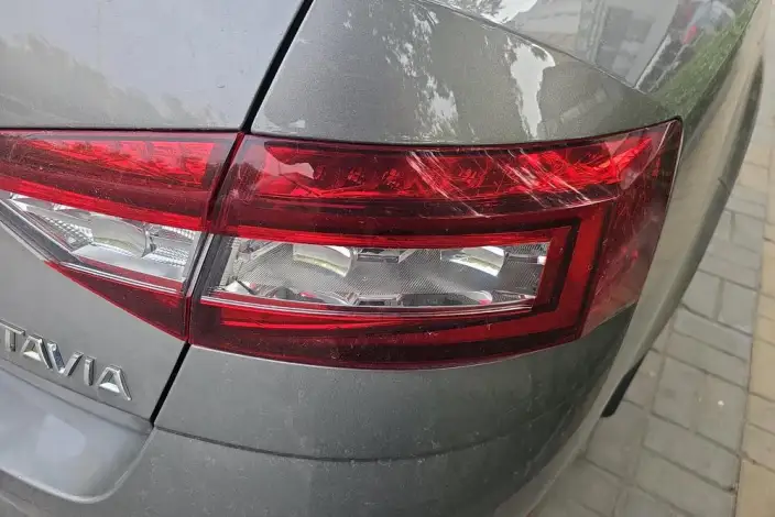 Skoda Octavia 2021 Model 1.5L Automatic Comfort Edition – фото 6
