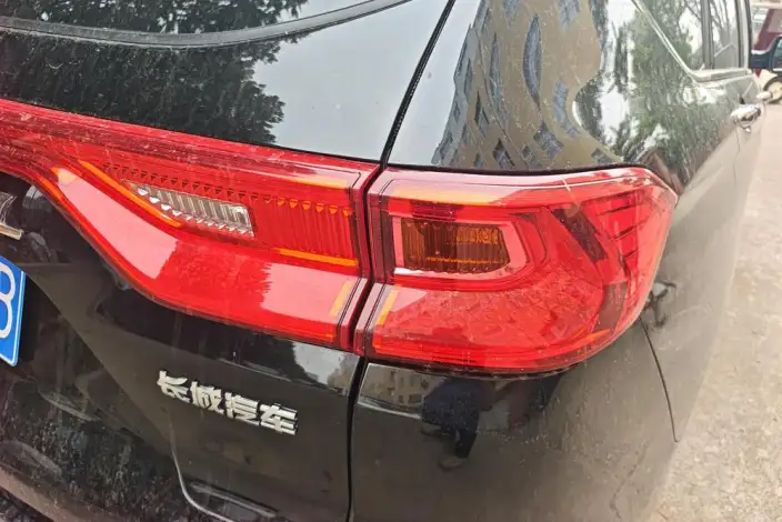 Haval M6 2021 Model PLUS 1.5T DCT Elite Smart Connect Model – фото 5