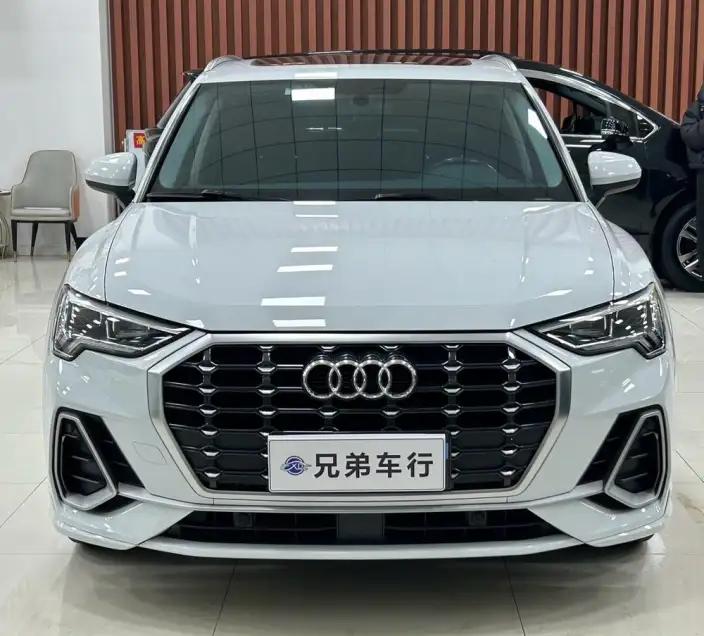 AUDI Q3 2020 Model 40 TFSI Fashion Dynamic Model – фото 2