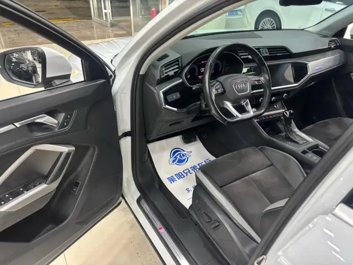 AUDI Q3 2020 Model 40 TFSI Fashion Dynamic Model – фото 5