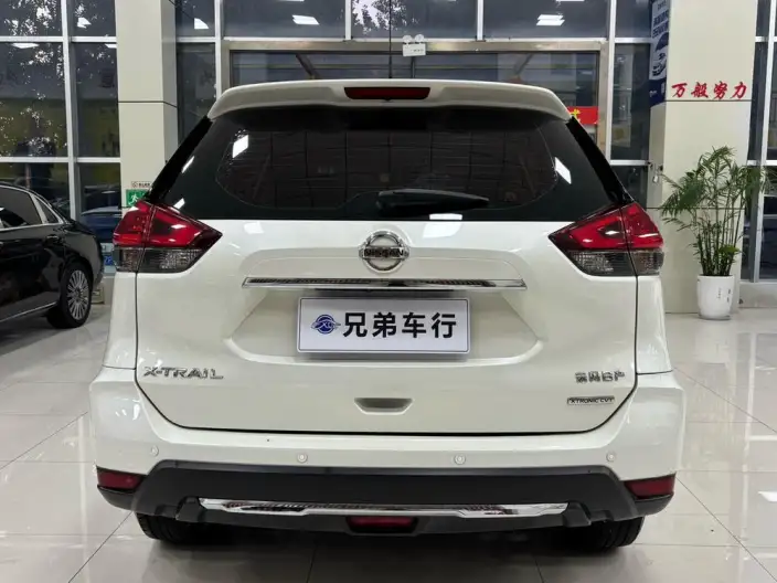 Nissan X-Trail 2020 Model 2.0L CVT Smart Connect Comfort Edition 2WD – фото 3