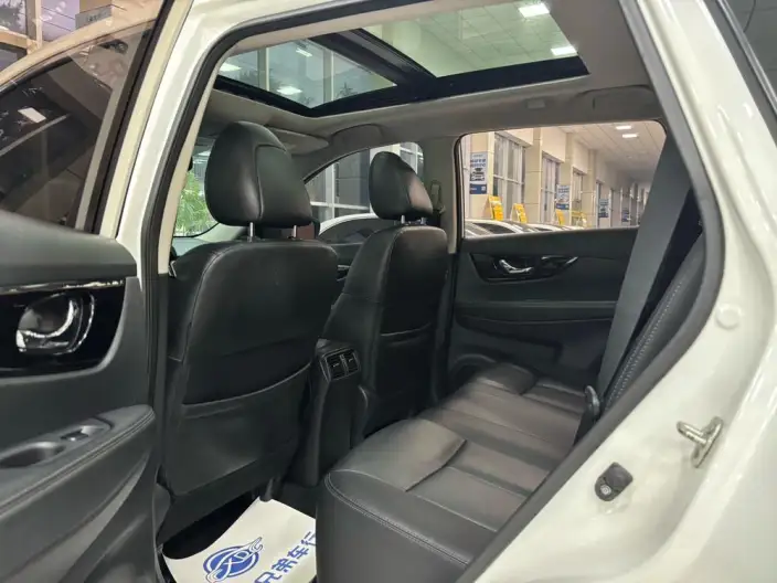 Nissan X-Trail 2020 Model 2.0L CVT Smart Connect Comfort Edition 2WD – фото 7