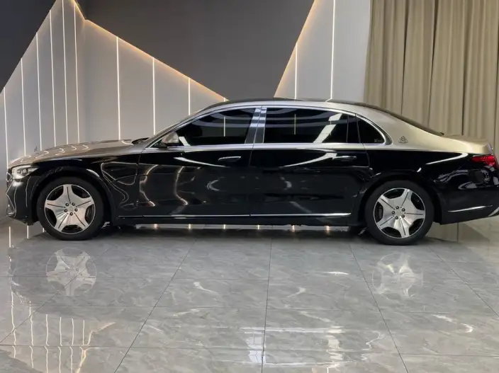 Mercedes-Maybach S-Class 2023 Model S 480 4MATIC – фото 4