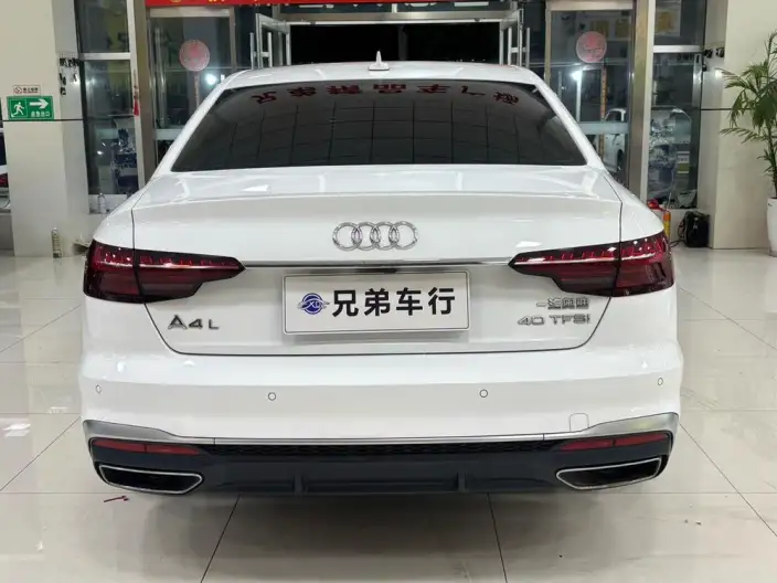 Audi A4 L 2020 Model 40 TFSI Fashion Dynamic Model – фото 3