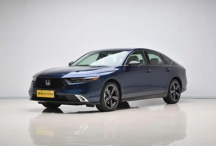Honda Accord PHEV 2023 Model e:PHEV Ultimate Edition – фото 1