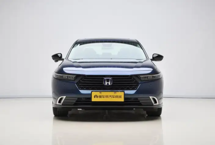 Honda Accord PHEV 2023 Model e:PHEV Ultimate Edition – фото 2
