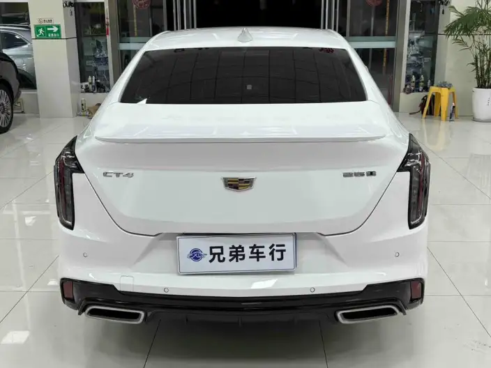 Cadillac CT4 2022 Model 28T Fashion Model – фото 3