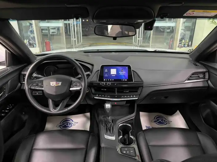 Cadillac CT4 2022 Model 28T Fashion Model – фото 6