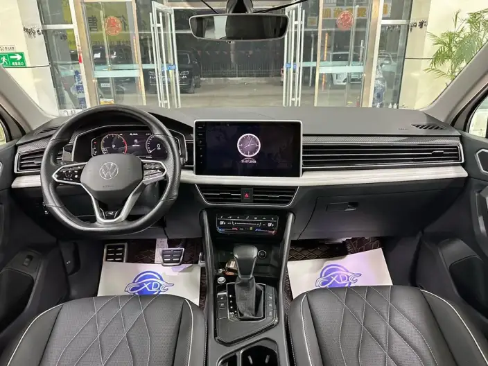 Volkswagen Tiguan L 2022 Model 330TSI Automatic 2WD R-Line Enjoy the version more – фото 6
