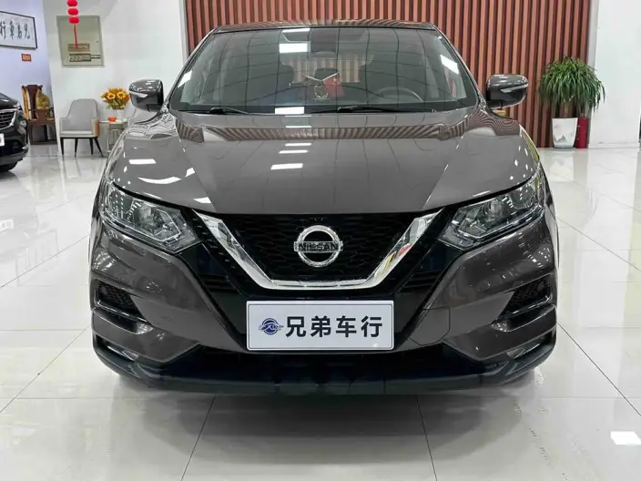 Nissan Qashqai 2021 Model 2.0L XV Smart Edition – фото 2