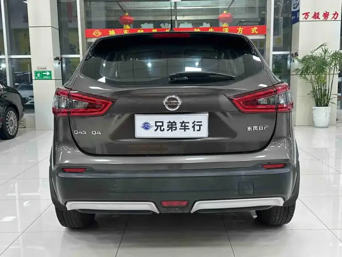 Nissan Qashqai 2021 Model 2.0L XV Smart Edition – фото 3