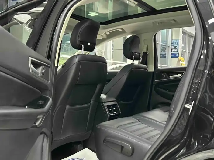 Ford Edge 2020 Model EcoBoost 245 2WD Sebring Model 5 seat – фото 8