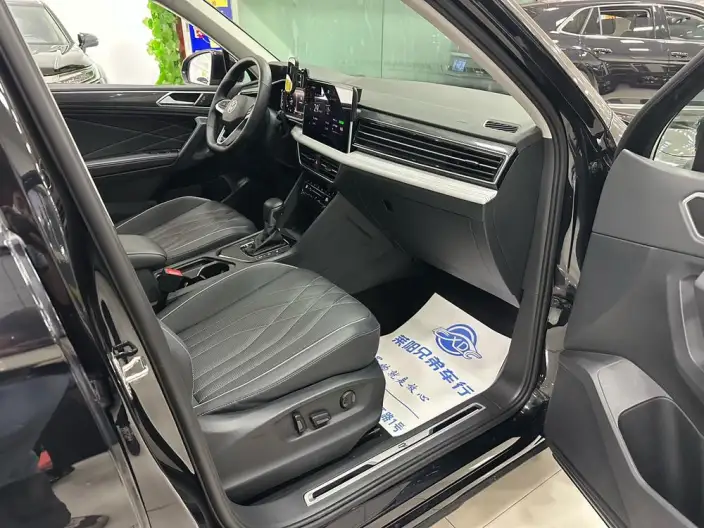 Volkswagen Tiguan L 2023 Model Facelift 330TSI 2WD R-Line Enjoy the version more – фото 5