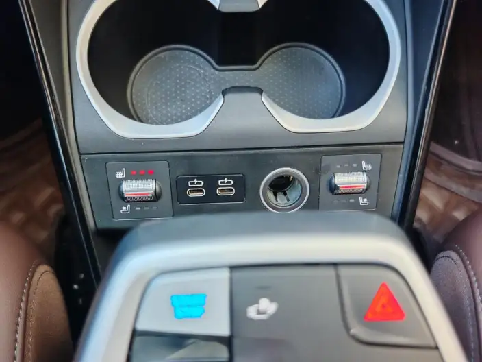BMW iX 1 2025 Model eDrive25L X Design Set – фото 9