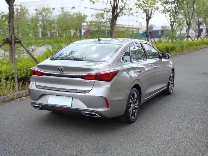 Changan Eado 2020 Model PLUS Blue whale NE 1.4T GDI Automatic Flagship Model – фото 6