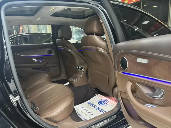 Mercedes-Benz E-Class 2022 Model Facelift E 260 L 4MATIC sedan – фото 5