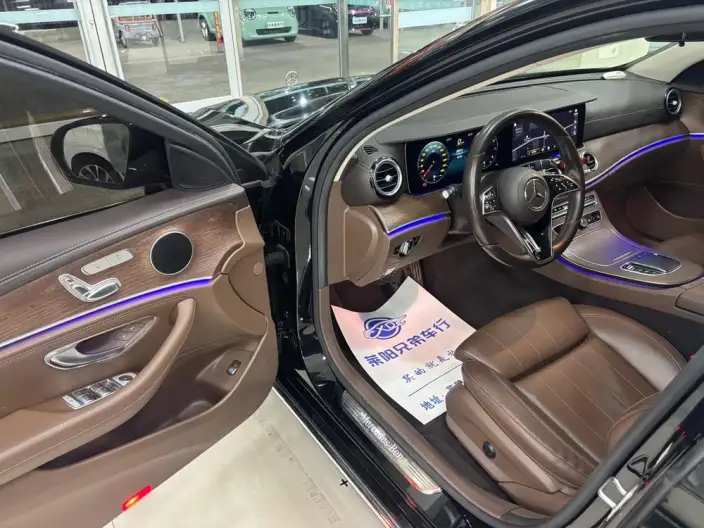 Mercedes-Benz E-Class 2022 Model Facelift E 260 L 4MATIC sedan – фото 8