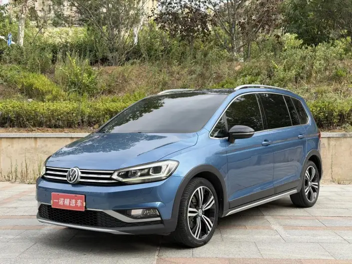 Volkswagen Touran L 2021 Model 280TSI DSG Extension Edition 7 seat – фото 1