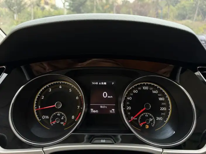 Volkswagen Touran L 2021 Model 280TSI DSG Extension Edition 7 seat – фото 6