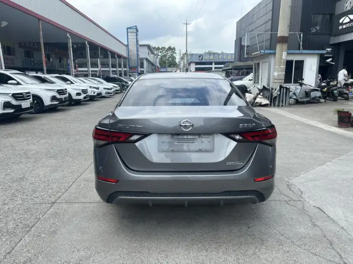 Nissan Sylphy 2020 Model 1.6L XL CVT Yuexiang Edition – фото 6