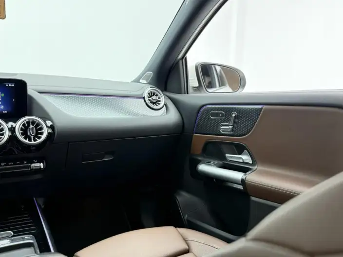 Mercedes-Benz EQA 2025 Model EQA 260 – фото 8