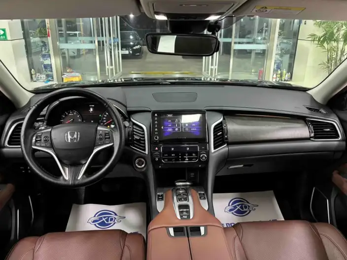 Honda Avancier 2020 Model 370 TURBO 9AT Exclusive Edition AWD – фото 5