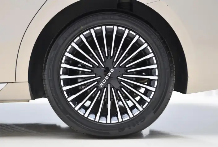 Roewe M7 DMH 2025 Model 160km Premium – фото 9