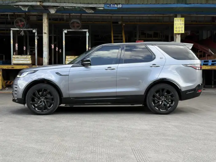 Land Rover Discovery 2021 Model 360PS R-Dynamic SE – фото 3