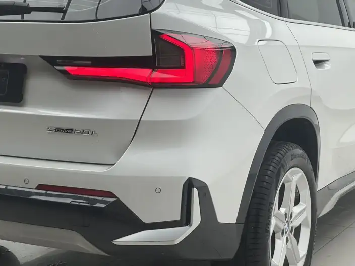 BMW X1 2023 Model sDrive20Li X Design Set – фото 8