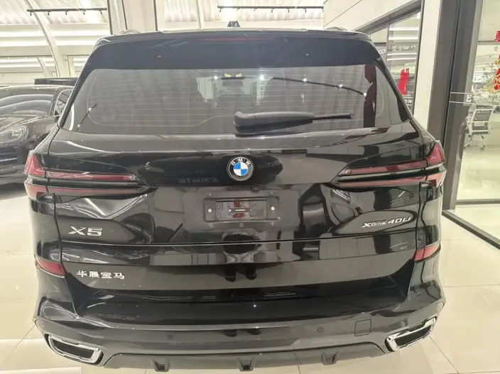 BMW X5 2023 Model xDrive40Li M Sports Set – фото 4