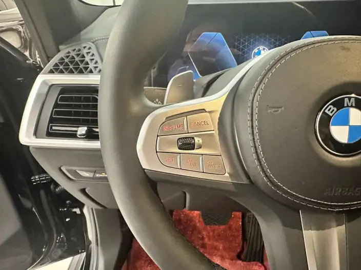 BMW X5 2023 Model xDrive40Li M Sports Set – фото 7