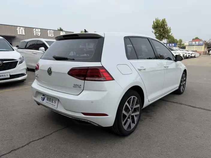 Volkswagen Golf 2020 Model 280TSI DSG Comfort Model – фото 6