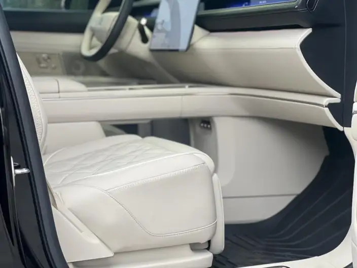 NIO ES8 2026 Model VI seat Executive Signature Edition – фото 10