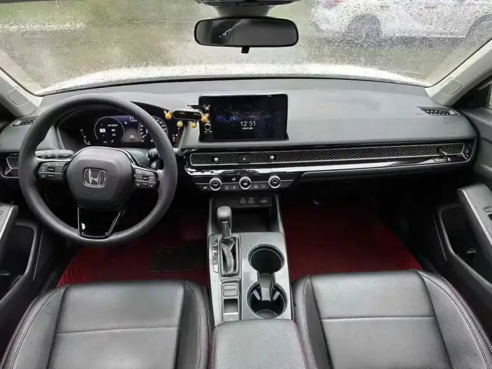Honda Civic 2022 Model 240TURBO CVT Dynamic Edition – фото 7