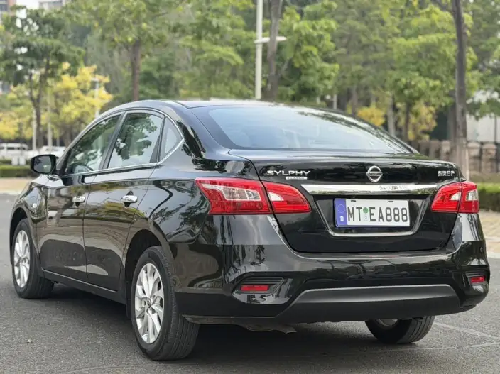Nissan Sylphy 2022 Model Classic 1.6 XE CVT Comfort Edition – фото 4