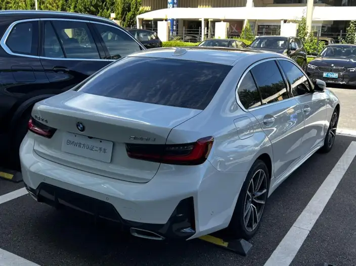 BMW 3 Series 2023 Model 325Li M Sports Set – фото 4