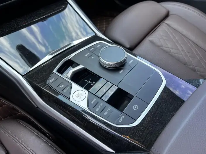 BMW 3 Series 2023 Model 325Li M Sports Set – фото 8