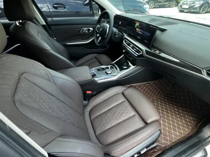 BMW 3 Series 2023 Model 325Li M Sports Set – фото 9