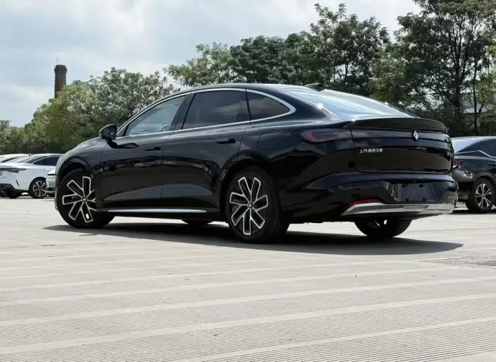 Baojun Enjoy Realm EV 2025 Model 600km Deluxe Edition