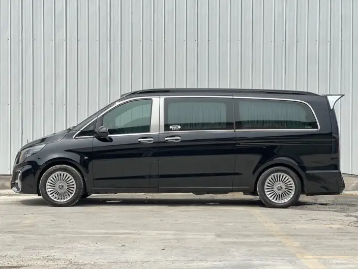 Viano 2021 Model 2.0T Business Edition 7 seat – фото 4