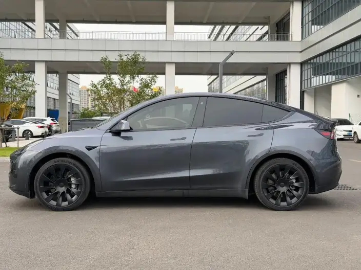Model Y 2022 Model Facelift Rear-wheel drive version – фото 4