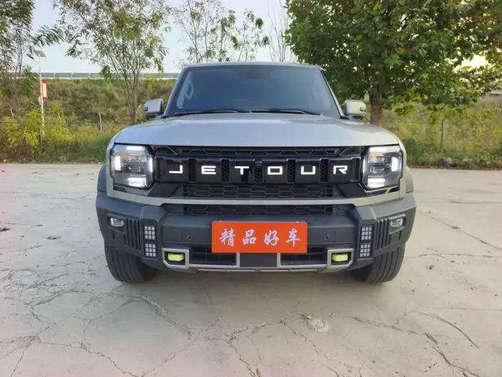 Jetour Traveler 2023 Model 1.5TD 2WD Land Rover Discovery PRO