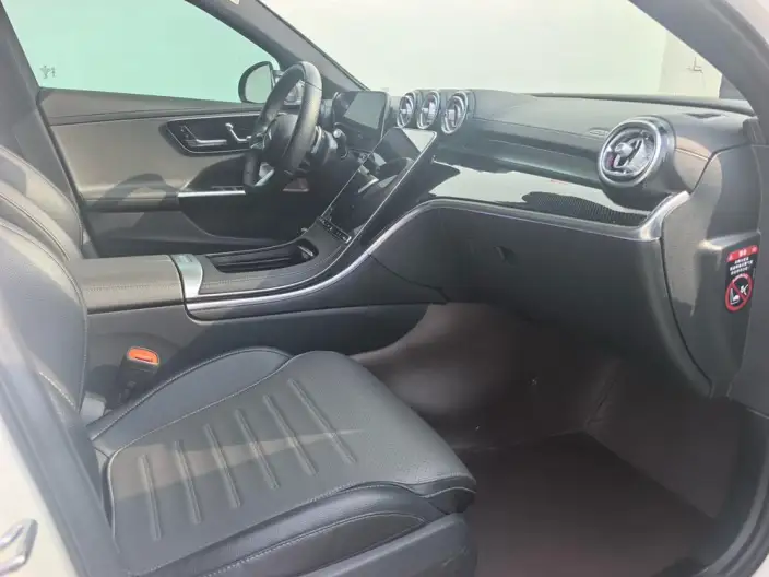 Mercedes-Benz C-Class 2022 Model C 200 L Sports Edition – фото 7