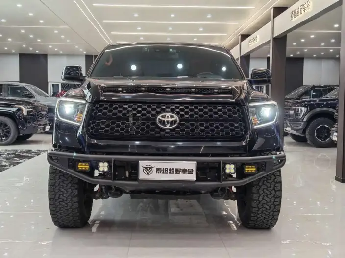Tundra 2020 Model 5.7L Parallel Imported – фото 2