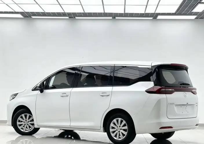 GAC Trumpchi M6 2021 Model 270T Automatic Elite Edition 7 seat – фото 4